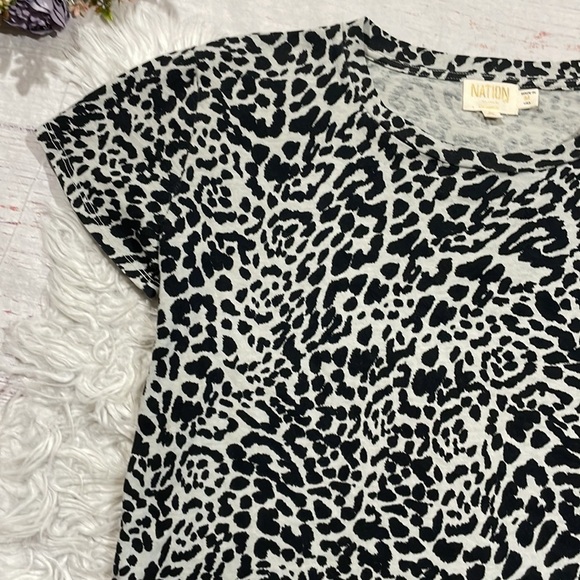 Nation LTD Marie Leopard Patterned Square Boxy Short Sleeve Tee - Picture 9 of 10